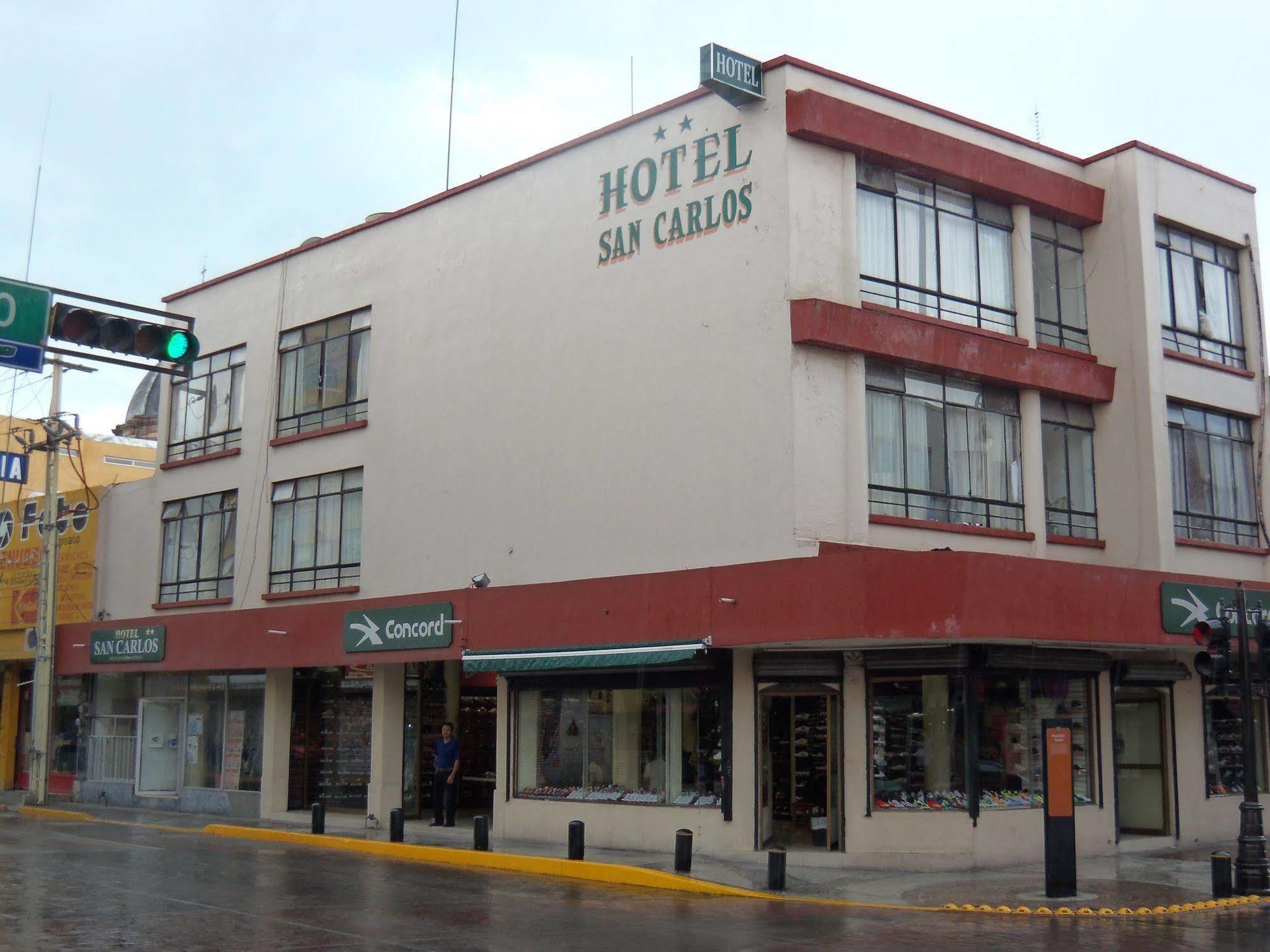 Hotel San Carlos Ирапуато Экстерьер фото
